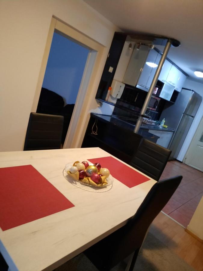 Downtown Apartment Semendria Exterior foto