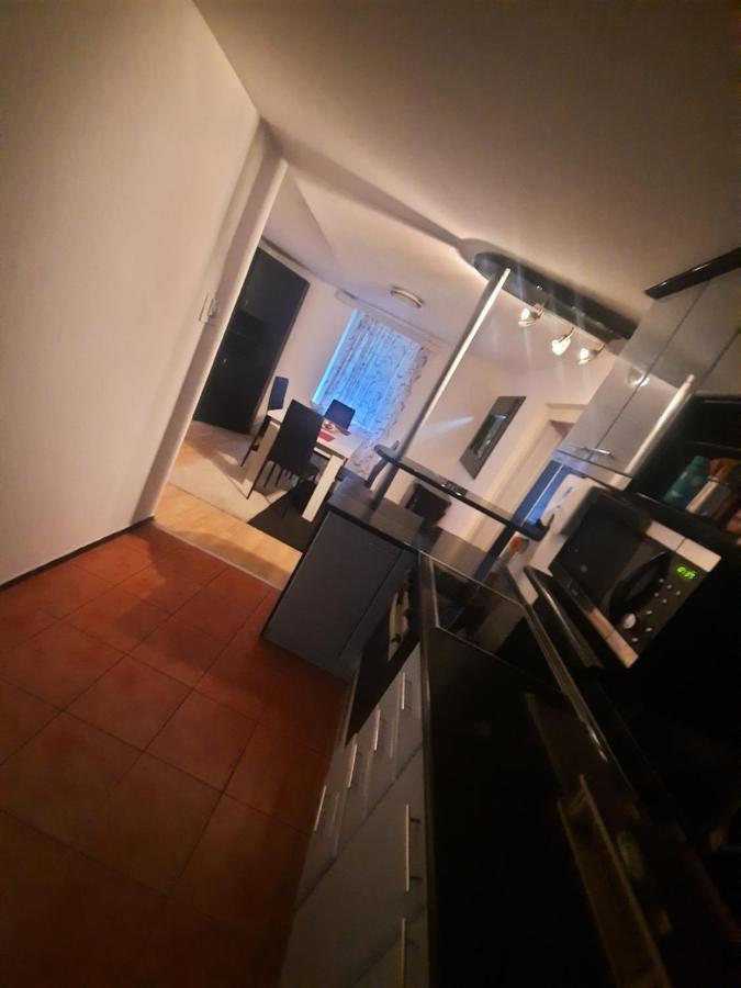 Downtown Apartment Semendria Exterior foto